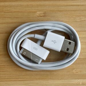 Original Apple 30-Pin to USB Cable